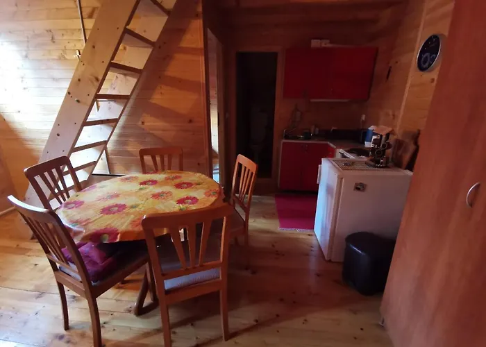 Bugar شقة ميترفاتس